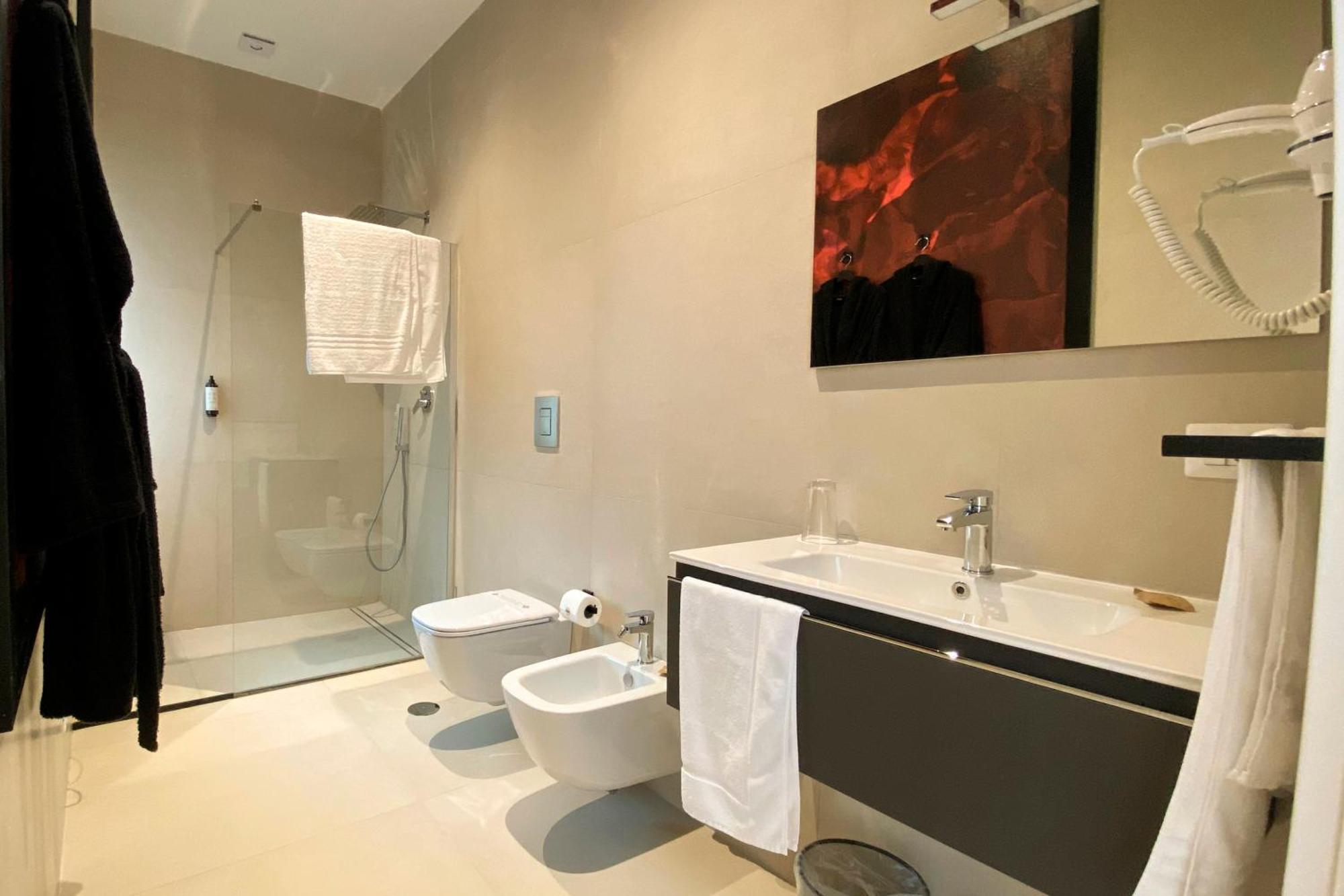 Monumental Luxury Rooms Caserte Extérieur photo